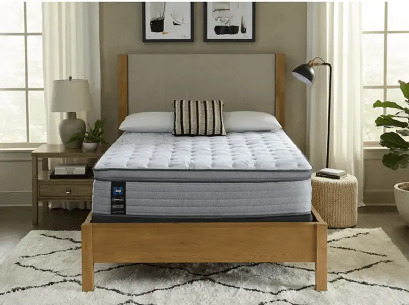 Sealy Posturepedic Chaddsford 15" Medium Euro Pillowtop Queen mattress for sale in Spring Hill FL